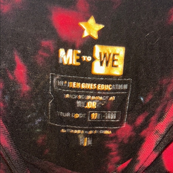 Soft Red and Black Tie-Dye T-Shirt - Picture 4 of 4